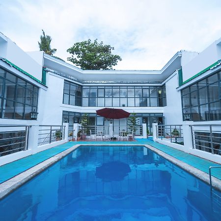 Erus Suites Hotel Boracay Manoc-Manoc Buitenkant foto