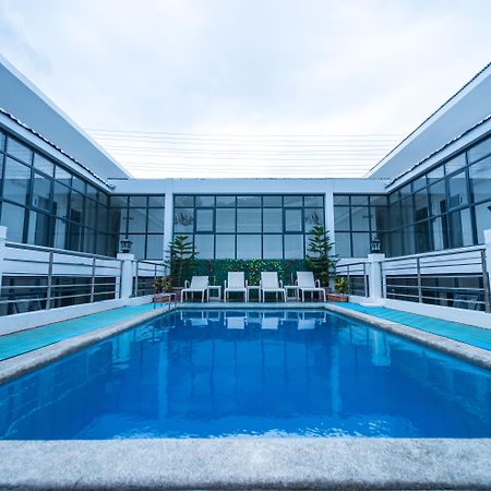 Erus Suites Hotel Boracay Manoc-Manoc Buitenkant foto