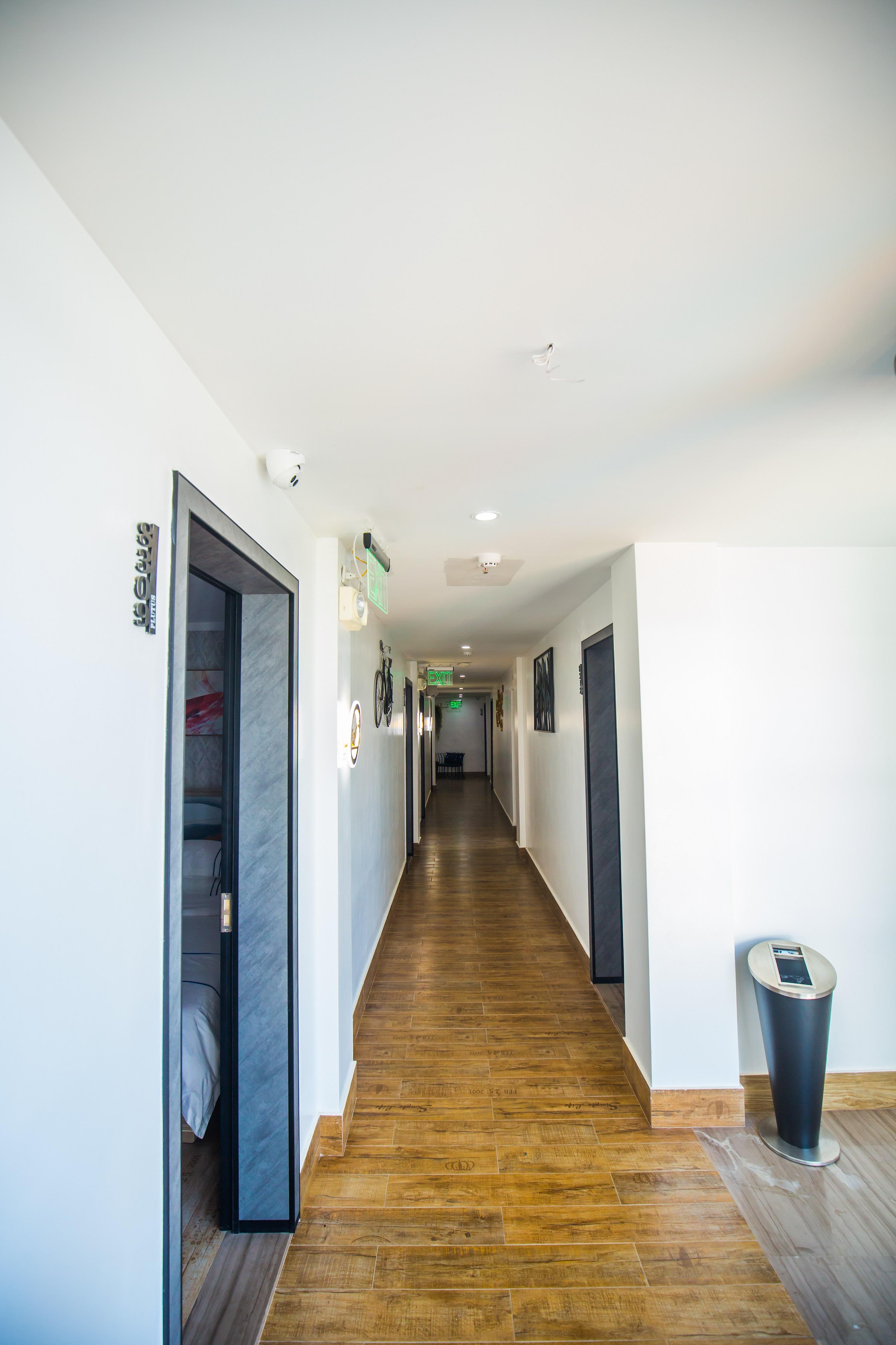Erus Suites Hotel Boracay Manoc-Manoc Buitenkant foto