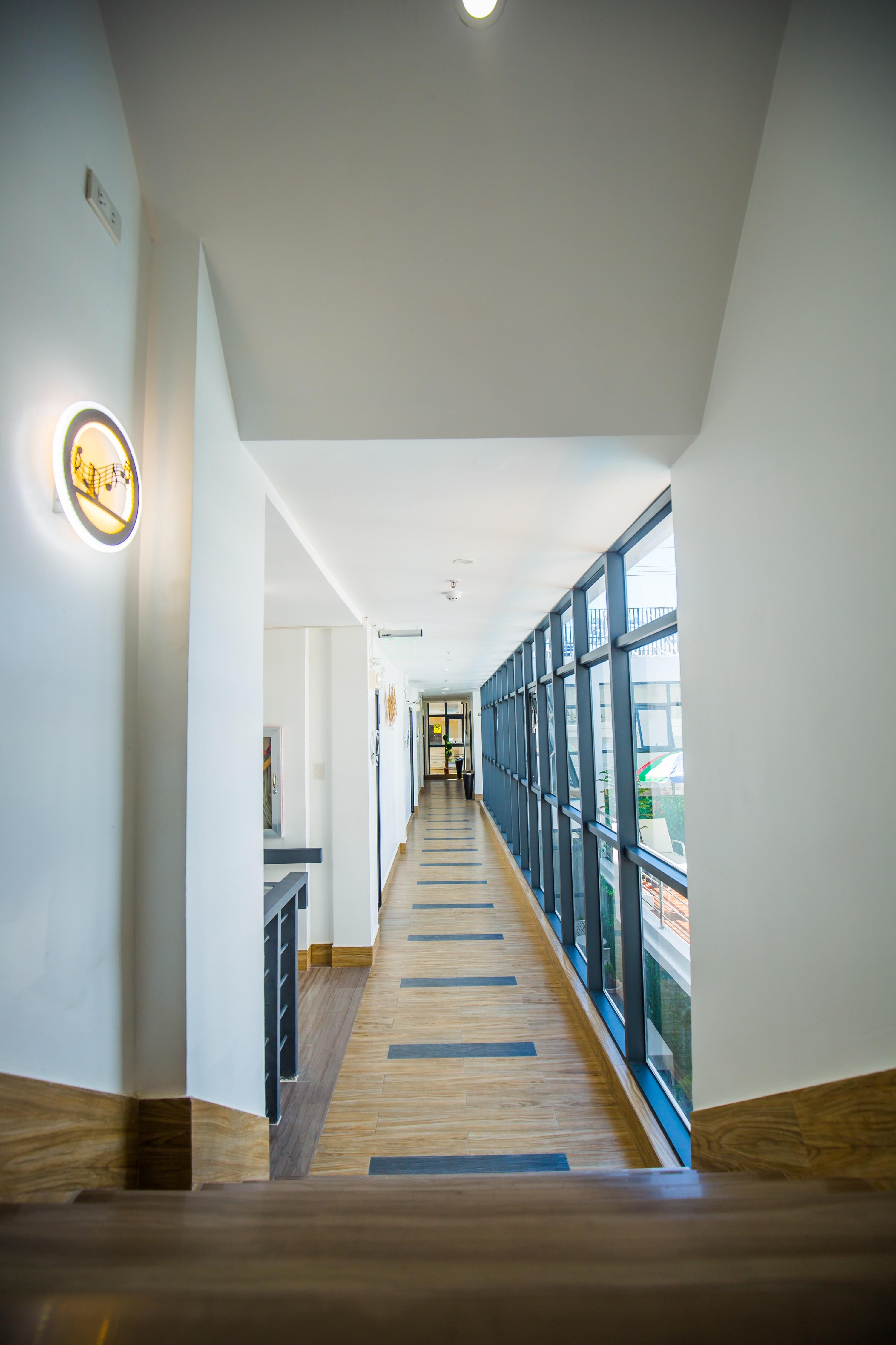 Erus Suites Hotel Boracay Manoc-Manoc Buitenkant foto