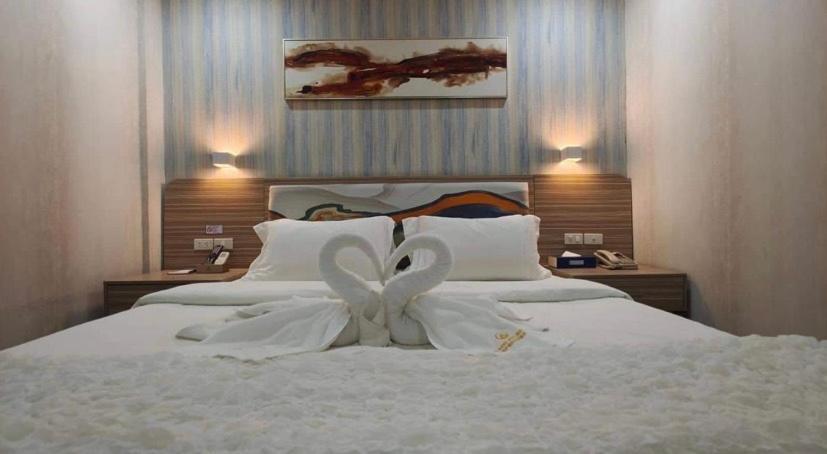 Erus Suites Hotel Boracay Manoc-Manoc Buitenkant foto
