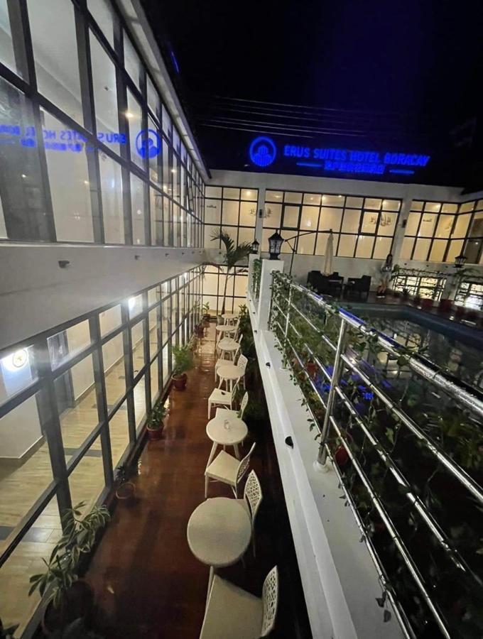 Erus Suites Hotel Boracay Manoc-Manoc Buitenkant foto