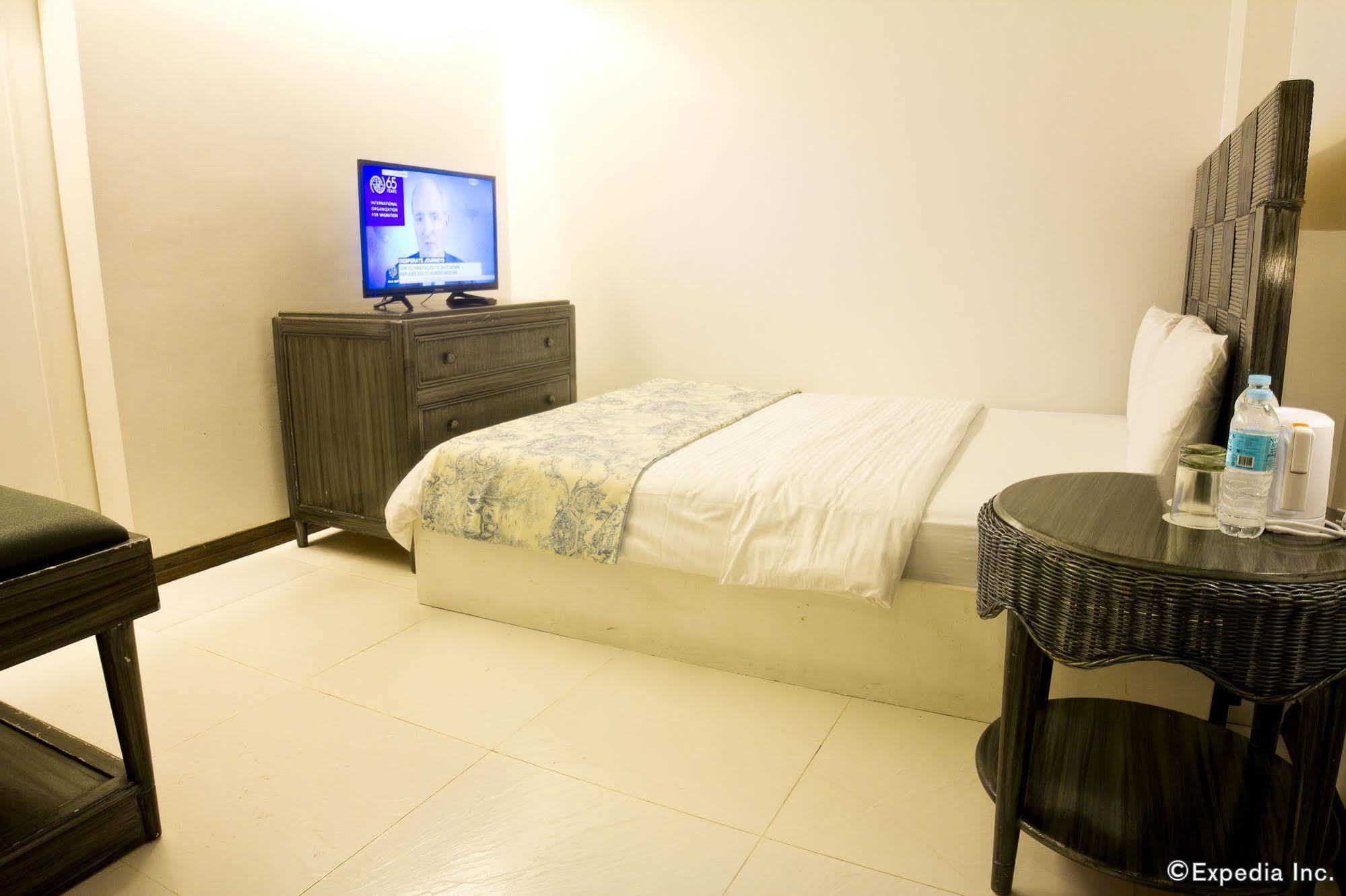 Erus Suites Hotel Boracay Manoc-Manoc Buitenkant foto