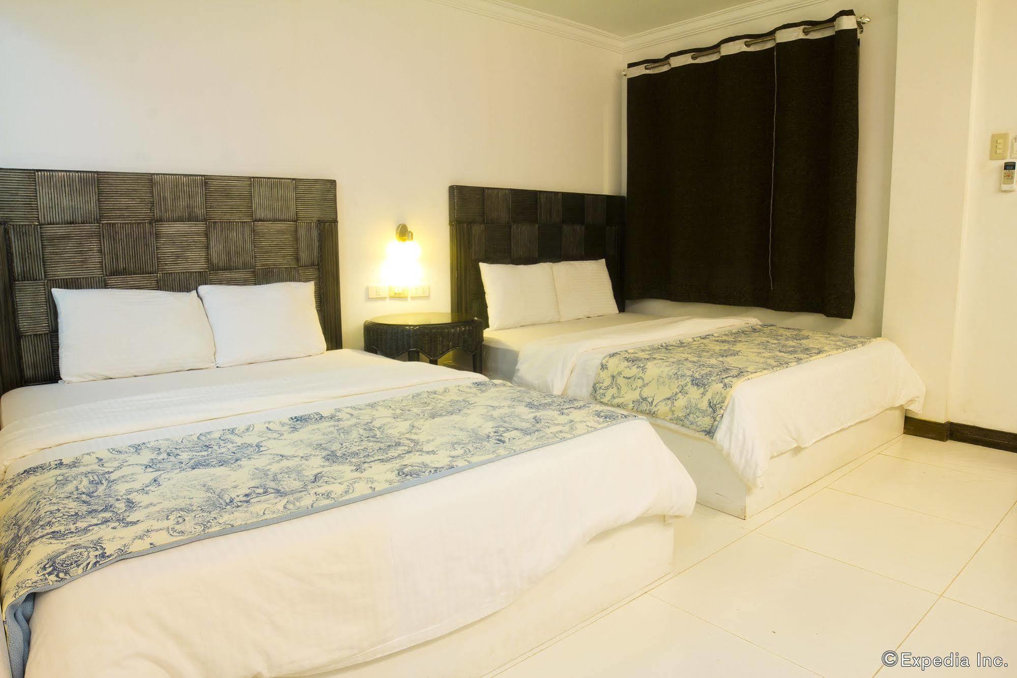 Erus Suites Hotel Boracay Manoc-Manoc Buitenkant foto